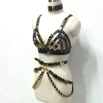 Black & Gold Bitch Set